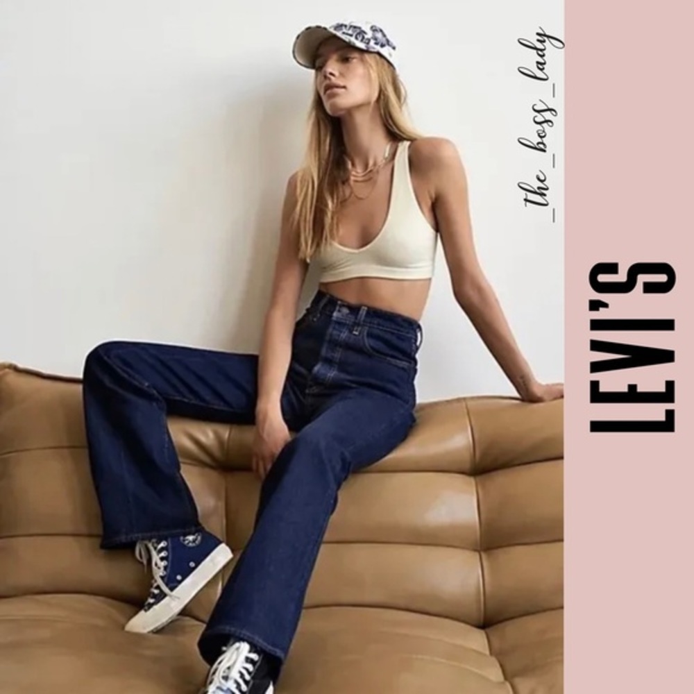 🌺 NWT LEVI’S Ribcage Bootcut 28 super high rise
